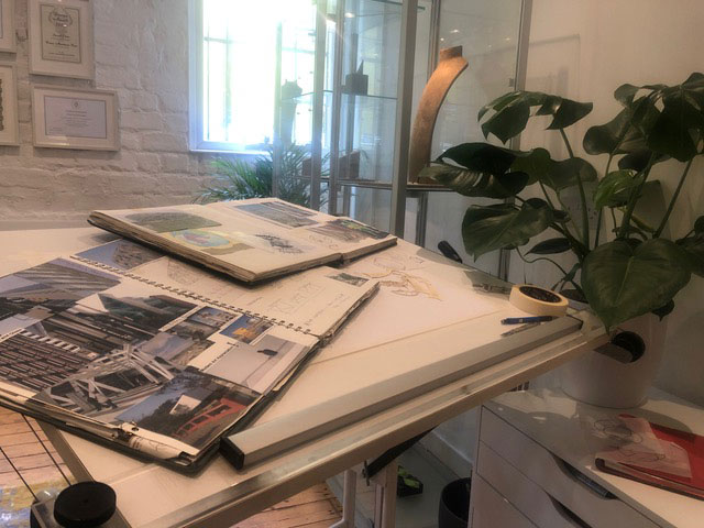 https://fionahutchisonbarr.live/wp-content/uploads/2022/11/designday.jpg